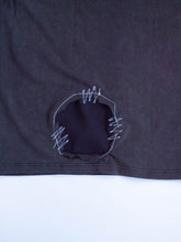 Load image into Gallery viewer, DELAVE T-SHIRT DISTRESSED